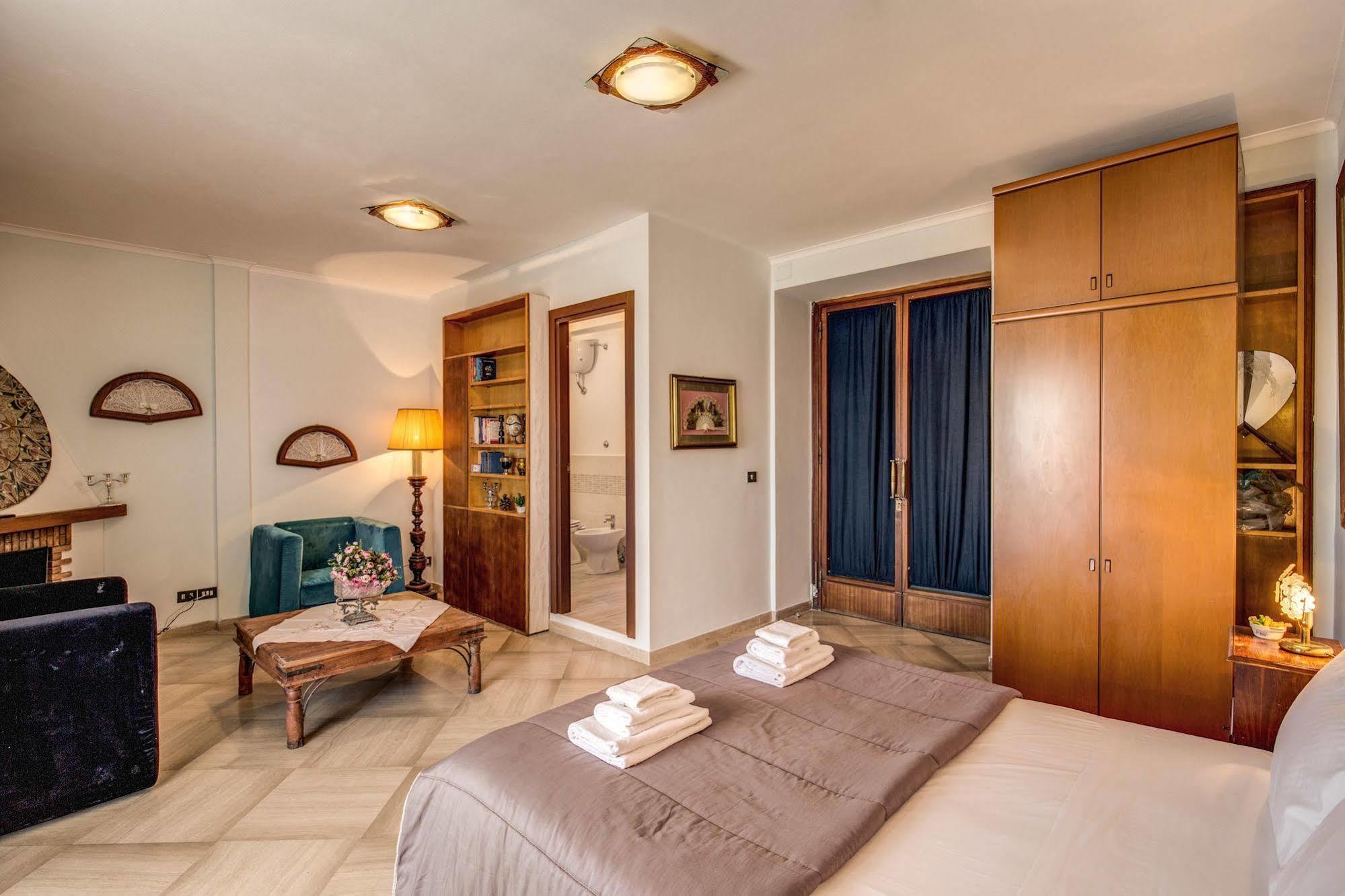 B&B Piramide Terrace Ρώμη Εξωτερικό φωτογραφία